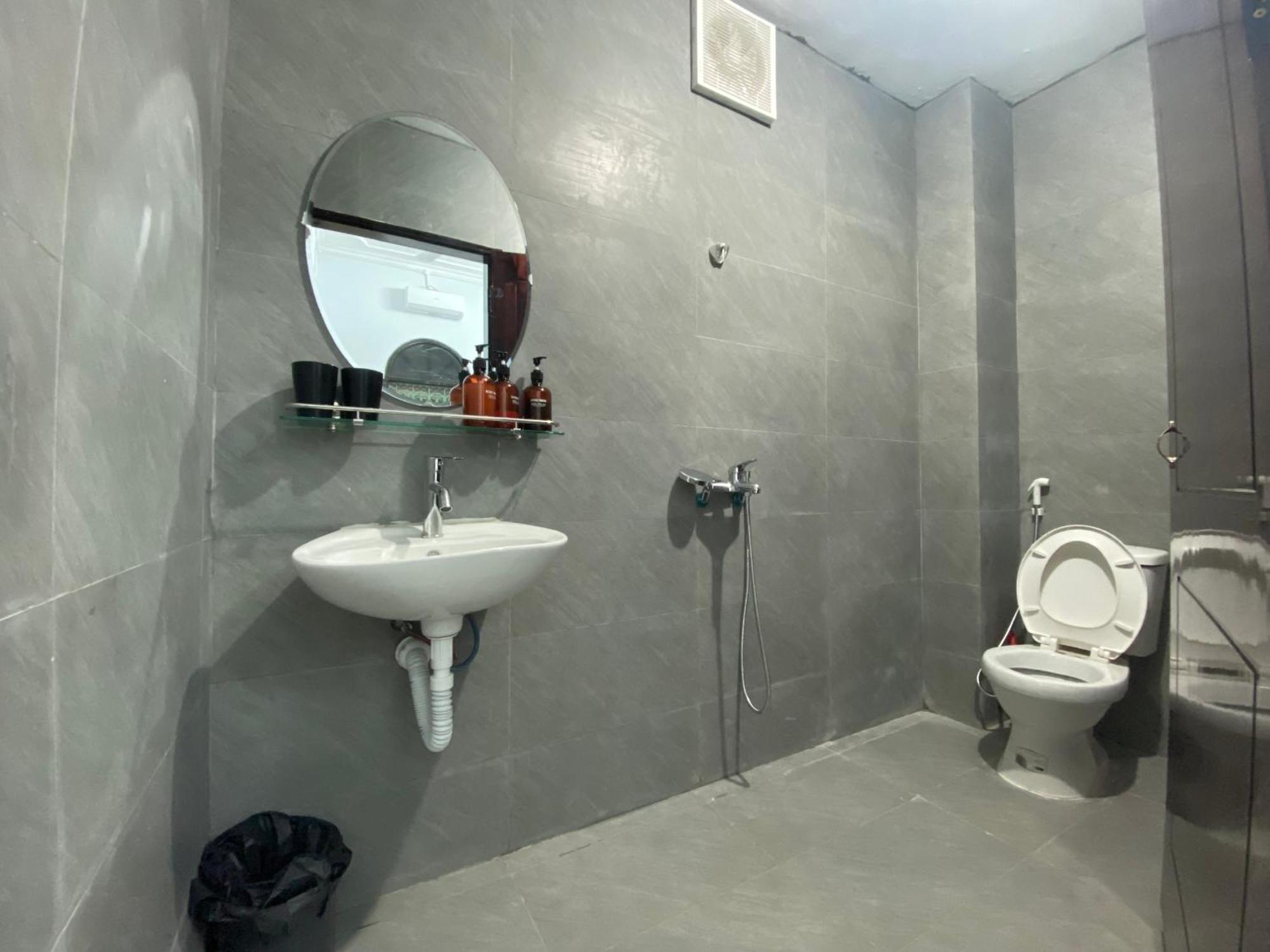 Hanoi Avana Homestay Long Bien מראה חיצוני תמונה